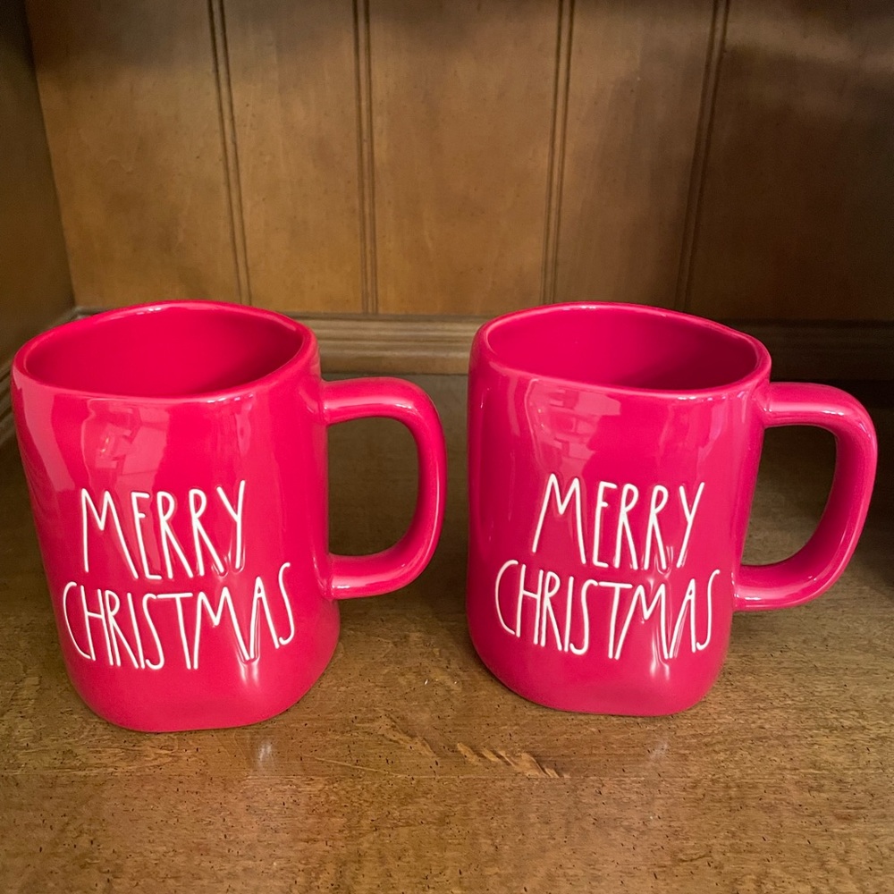 Pair of Christmas mugs